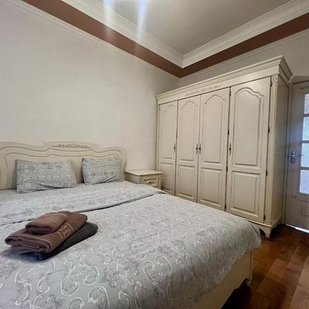 Apartments Near Arena City Kiev Extérieur photo