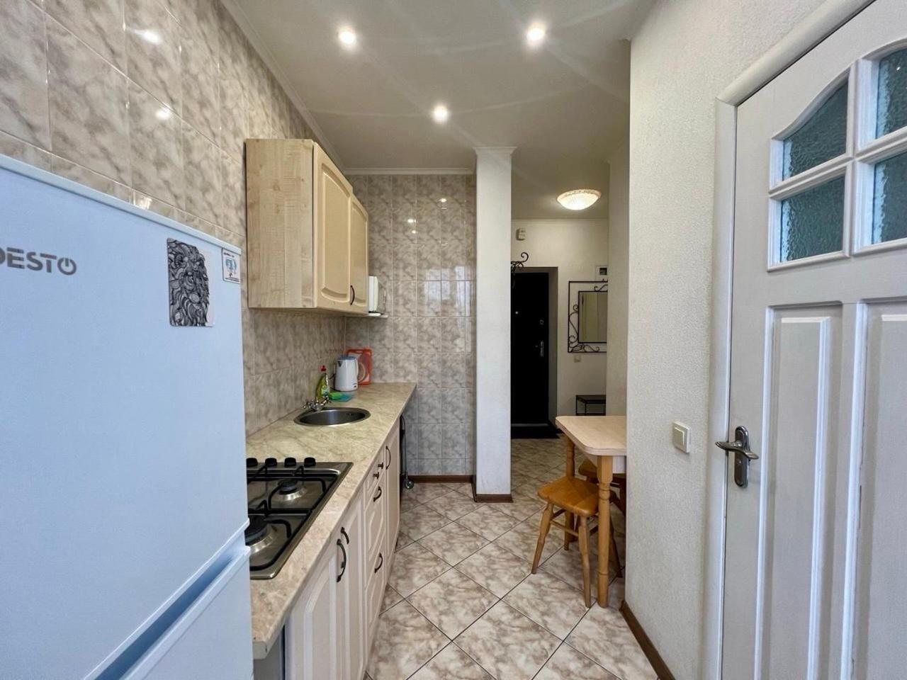 Apartments Near Arena City Kiev Extérieur photo
