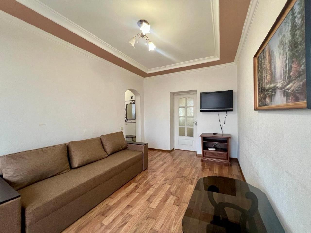 Apartments Near Arena City Kiev Extérieur photo